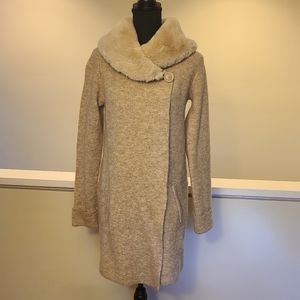 🌟Ellen Tracy Sweater Coat with Faux Fur Collar, Tan Size Small